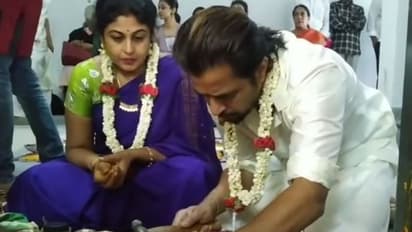 நடிகர் ஆக்ஷன் கிங் அர்ஜுன் வீட்டு கிரஹப்பிரவேசம்... புகைப்பட தொகுப்பு..!