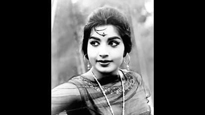 மறைந்த முதல்வர் ஜெயலலிதாவின் கடைசி நாயகன் சரத் பாபுவா? வெளியான ஆச்சர்ய தகவல்!