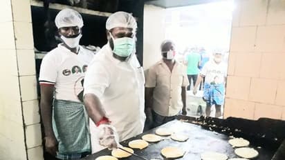 கொரோனா: அம்மா கிச்சன் மூலம் 3 வேளையும் அறுசுவை உணவு..! அமர்க்களப்படுத்தும் அமைச்சர் ஆர்.பி உதயக்குமார்.!