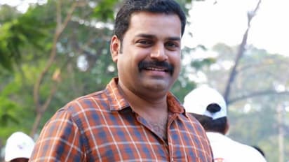 ബിഗ് ബോസ് താരം പ്രദീപ് ചന്ദ്രന് വിവാഹിതനായി