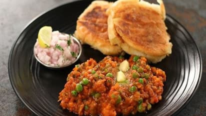 সুস্বাদু মজাদার জলখাবার, রইল মুম্বই এর বিখ্যাত স্ট্রিট ফুড পাওভাজি-র অসাধারণ রেসিপি