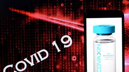 மனிதர்கள் மீது சோதனை நடத்தி வெற்றி பெற்ற முதல் நாடு... கொரோனாவை விரட்டியடிக்க மருந்து தயார்..!