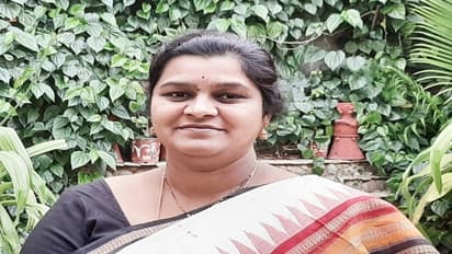 దేవనపల్లి వీణావాణి తెలుగు కవిత: గుడ్డ ముక్క