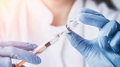 കൊവിഡ് വാക്സിൻ അടുത്ത മാസം പകുതിയോടെ പുറത്തിറക്കുമെന്ന അവകാശവാദവുമായി റഷ്യ