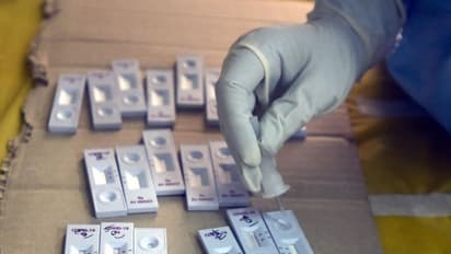 कोरोना :9 लाख के पार हुए केस, पहले 1 लाख मामले 110 दिन में मिले, बाकी 8 लाख सिर्फ 56 दिन में आए