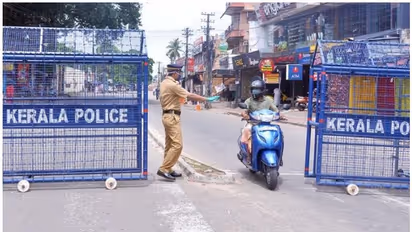 തലസ്ഥാനത്ത് തീരദേശ ക്ലസ്റ്ററിന് പുറത്തേക്കും കൊവിഡ് വ്യാപനം; രോഗികളെ വീട്ടില്‍ പാര്‍പ്പിക്കുന്നതില്‍ അവ്യക്തത