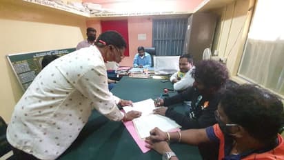 4 ಸರ್ಕಾರಿ ಶಾಲೆ ದತ್ತು ಪಡೆದ ಅಭಿನಯ ಚಕ್ರವರ್ತಿ ಕಿಚ್ಚ ಸುದೀಪ್!