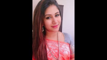 குழந்தை பெற்ற பின் அடுத்த ரவுண்டுக்கு தயாராகும் ஆலியா..! விதவிதமான உடையில் வெளியிட்ட ரணகள போட்டோஸ்!