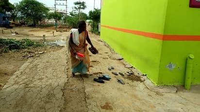 மதுரை அருகே செருப்பு போட்ட சாமி குத்தம் .! இப்படியொரு வினோத கிராமம்.!!