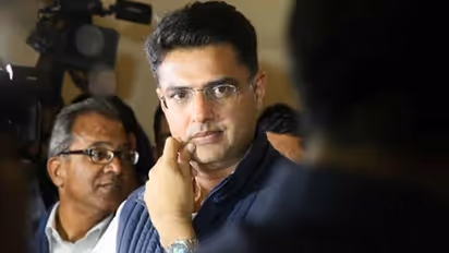 জয়ের পরেও অশোক গেহলটের 'গলার কাঁটা' শচীন পাইলট, রাহুল না জ্যোতিরাদিত্য কাকে বাছবেন বিদ্রোহী নেতা