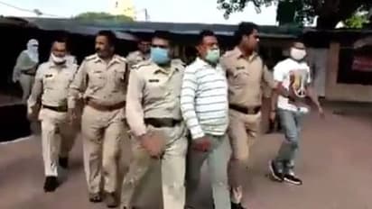 গ্যাংস্টার বিকাশের সন্ধান দেওয়ার পুরস্কার মূল্য ৫ লক্ষ পাবে কে, লোক খুঁজছে উত্তরপ্রদেশ পুলিশ