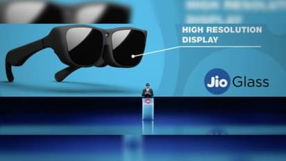 নিঁখুত 'থ্রিডি ভিশন' এর অভিজ্ঞতা দিতে হাজির রিলায়েন্স এর নয়া জিও গ্লাস