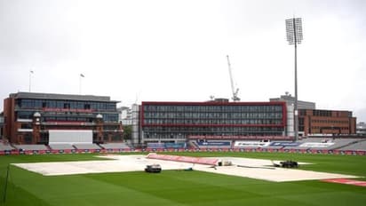 கடக்கும் காலம்.. கலக்கத்தில் இங்கிலாந்து..! 2-வது டெஸ்ட்டில் இங்கிலாந்துக்கு சிக்கல்