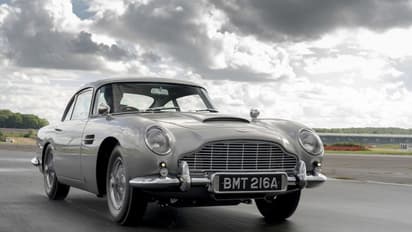 ബോണ്ടിന്റെ വണ്ടിയെ വീണ്ടുമുണ്ടാക്കി കമ്പനി, അരനൂറ്റാണ്ടിനു ശേഷം!