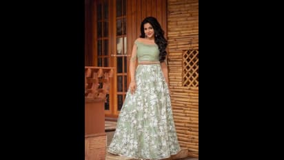 விஜய் டிவி சீரியல் பாண்டியன் ஸ்டோர் முல்லையா இது...? விதவிதமா போஸ் கொடுத்து அமர்க்கள படுத்துறாங்களே..!