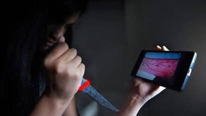 ಲಾಕ್‌ಡೌನ್ ಮಧ್ಯೆ ಮತ್ತೆ ಬಂದ 'ಬ್ಲೂ ವೇಲ್': 50 ಚಾಲೆಂಜ್ ಮಾಡಿಸಿ, ಜೀವ ಕಬಳಿಸುತ್ತೆ!