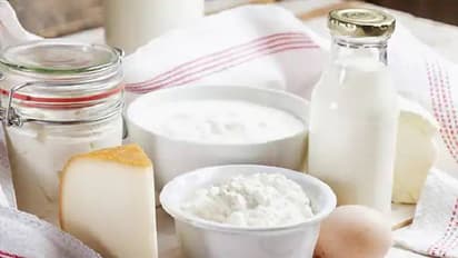 പശുവിന്‍ പാലാണോ എരുമപ്പാലാണോ മികച്ചത്?