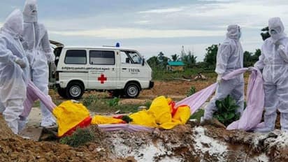 கொரோனாவால் உயிரிழந்த பாஜக பிரமுகரின் உறவினர்.. நல்லடக்கம் செய்த தமிழ்நாடு முஸ்லீம் முன்னேற்ற கழகம்