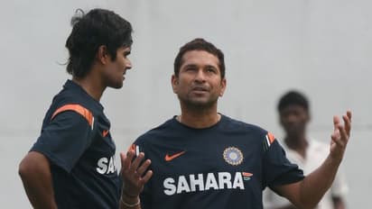 சச்சினை தொடர்ந்து யூசுஃப் பதான், பத்ரிநாத்துக்கும் கொரோனா பாசிட்டிவ்