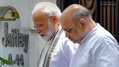 மத்திய அமைச்சரவை மாற்றம்? பாஜகவின் அதிரடி திட்டம்!