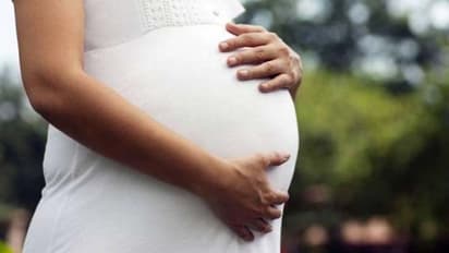 COVID-19 may increase risk of blood clots in pregnant women, warn scientists
