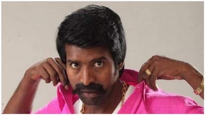 2.70 కోట్లు మోసపోయిన స్టార్ కమెడియన్ , కేసులో హీరో తండ్రి కూడా...