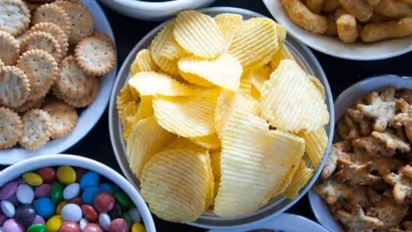 ലോക്ഡൗണ് 'അണ്ഹെല്ത്തി' അവസ്ഥയിലേക്ക് നമ്മെ നയിക്കുമോ?