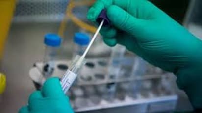 మూడు జిల్లాల్లో విశ్వరూపం: ఏపీలో ఒక్క రోజులో 8 వేలకు చేరువలో కేసులు