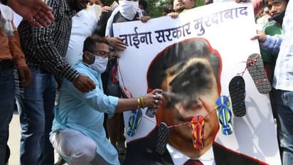 খোদ নিজের দেশেই মোদীকে নিয়ে নাজেহাল জিনপিং, চিনে জনপ্রিয়তায় সমানে সমানে টক্কর দুই রাষ্ট্রপ্রধানের