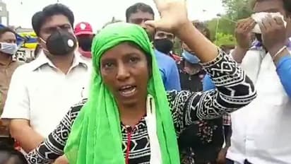 সবজিওয়ালির গড়গড়িয়ে ইংরাজি বলার ভিডিও ভাইরাল, পিএইচডি করেও কেন এই কাজ করেন তিনি