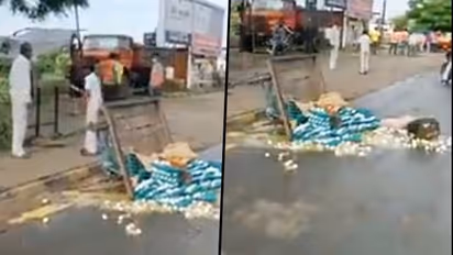 14-year-old egg vendor refuses to pay Rs 100 bribe; Indore civic body officials topple his cart