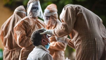 மொத்தமும் போச்சு... அசுரத்தனமாக தாக்கும் கொரோனா... மொத்த பாதிப்பு எண்ணிக்கை 13 லட்சத்தை தாண்டியது..!