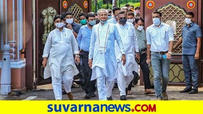 ರಾಜಸ್ಥಾನದಲ್ಲಿ ರಾಜಕೀಯ ಹೈಡ್ರಾಮಾ: ಕಾಂಗ್ರೆಸ್ ಧರಣಿ, ಗವರ್ನರ್ ಗರಂ!