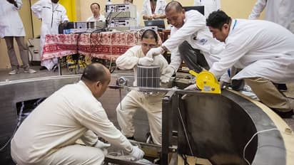 சொந்த நாட்டு விஞ்ஞானிகளையே பகைத்துக் கொண்ட சீனா..!! இனி அழிவு நிச்சயம்..!!