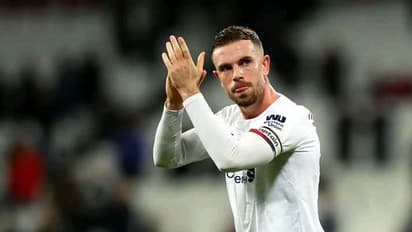 এফডব্লিউএ-এর বিচারে মরশুমের সেরা খেলোয়াড় নির্বাচিত হলেন রেডস অধিনায়ক হেন্ডারসন