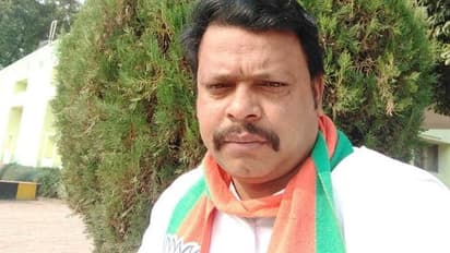 ছাত্রীমৃত্যুতে চোপড়ায় অশান্তি, বিজেপির জেলা সম্পাদককে গ্রেফতার করল পুলিশ