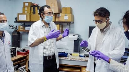 এক ঘণ্টায় করোনা পরীক্ষা,সস্তায় স্বস্তির আবিষ্কার খড়্গপুর আইআইটি-র
