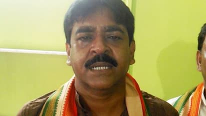 তৃণমূলে গোষ্ঠীদ্বন্দ্বের জন্য় শুভাশিস চক্রবর্তীকে 'দায়ী' করলেন শওকত মোল্লা