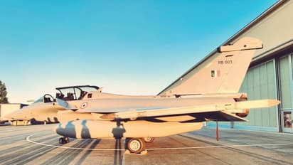 First batch of Rafale fighter jets for India leaves France