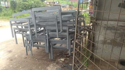 കൊവിഡ് ചികിത്സാ കേന്ദ്രത്തിലേക്ക് സ്വന്തം ഇഷ്ടപ്രകാരം കട്ടിലുകള് വാങ്ങി; പടിഞ്ഞാറത്തറ പഞ്ചായത്തില് വിവാദം