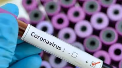 বেআব্রু যোগী রাজ্যের স্বাস্থ্য পরিষেবা, মৃত্যুর আগে করোনা আক্রান্তের অবহেলার অভিযোগ