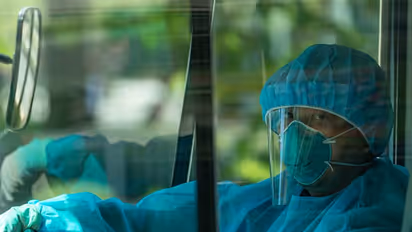 நிம்மதி தரும் செய்தி... 3 மாதங்களில் இல்லாத அளவு குறைந்த கொரோனா..!