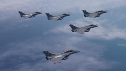 আসার পথে ভারতীয় রাফাল-কে লক্ষ্য করে ইরান ছুঁড়েছিল ক্ষেপণাস্ত্র, চাঞ্চল্যকর দাবি আমেরিকার