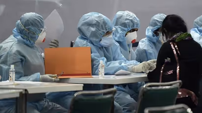 രാജ്യത്ത് കൊവിഡ് മരണനിരക്ക് കുത്തനെ കുറയുന്നതായും രോഗമുക്തി കൂടുന്നതായും കേന്ദ്രം