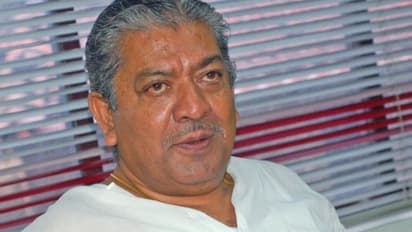 বাড়ির ছোট্ট খোকনই বাইরে বেরিয়ে হয়ে গেলেন 'ছোড়দা', খুনের হুমকি সত্ত্বেও ছাড়েননি রাজনীতি