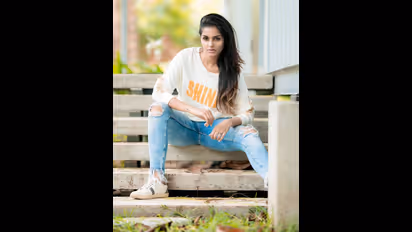 கண்ணில் மை வைத்து... ரசிகர்களை ஈர்க்கும் சீரியல் நடிகை சுப்புலக்ஷ்மி ரங்கன்!