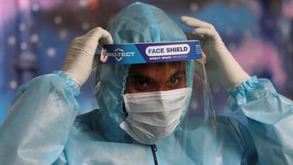 സെപ്തംബർ മധ്യത്തോടെ കേരളത്തിൽ കൊവിഡ് വ്യാപനം കുറയും; പ്രതീക്ഷ പങ്കുവെച്ച് വിദഗ്ധസമിതി അധ്യക്ഷൻ