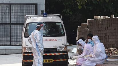 লড়াই শেষ, ফের কলকাতায় করোনা আক্রান্ত প্রবীণ চিকিৎসকের মৃত্যু