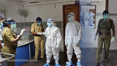 മൃതദേഹം സംസ്കരിക്കാന് മുന്കൈ എടുത്ത് വനിതാ ഇന്സ്പെക്ടര്; കൊവിഡ് പ്രതിരോധത്തില് മാതൃക