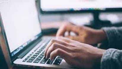 ക്ലബ് ഹൗസ് ചർച്ചക്കിടെ 'ഇന്ത്യ മൂർദാബാദ്, പാകിസ്ഥാൻ സിന്ദാബാദ്' മുദ്രാവാക്യം; ടെക്കികൾക്കെതിരെ കേസ്